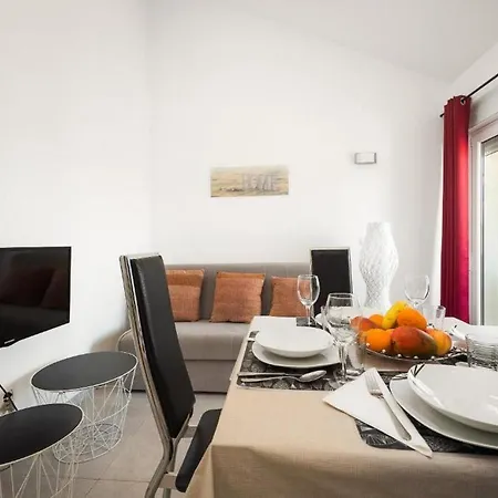 Apartments Bluemare Pakostane Exterior photo