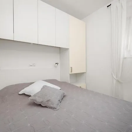 Apartments Bluemare Pakostane Exterior photo