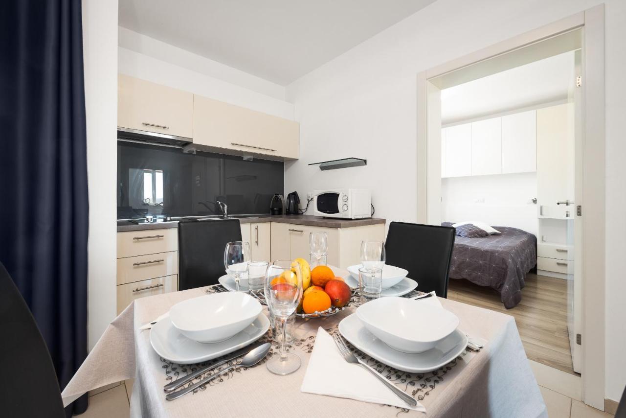 Bluemare Apartment *