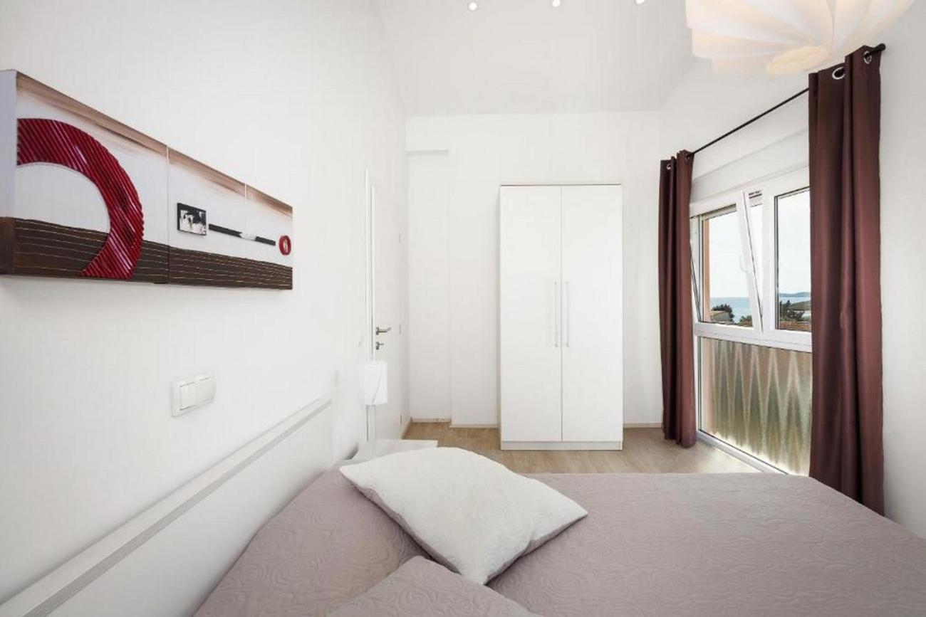Bluemare Apartment